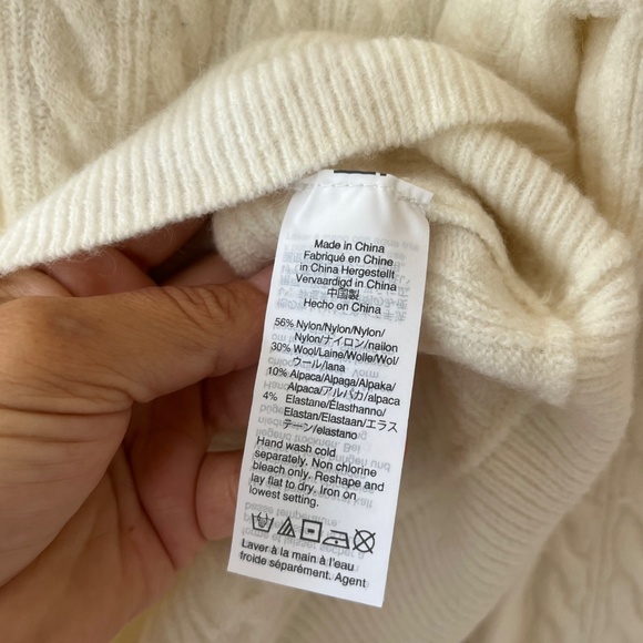 J.Crew Sz M Pearl‎ Ruffle Front Cable Knit Turtleneck Wool Stretch Sweater Top - Picture 8 of 8